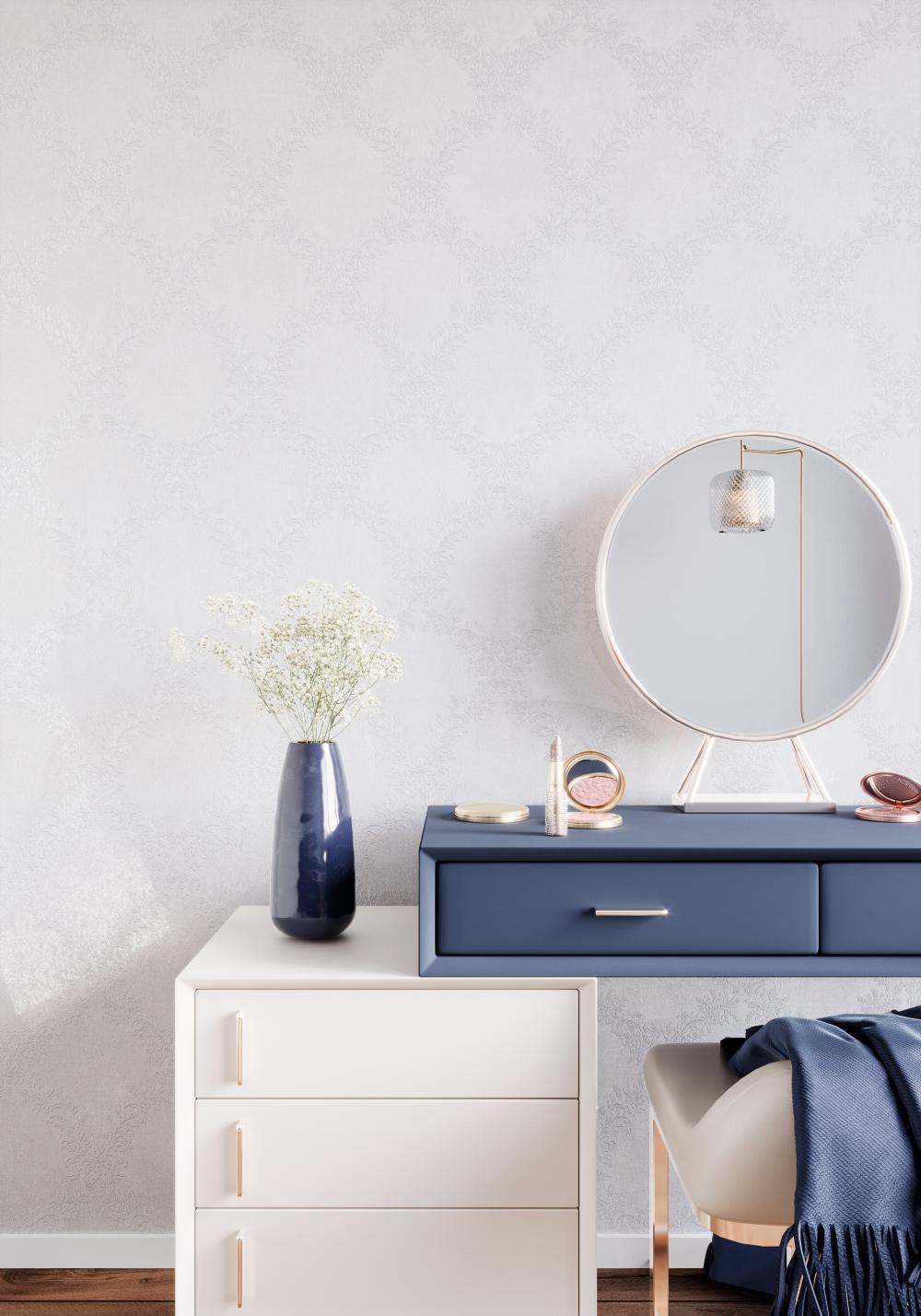 Романова / Romanova